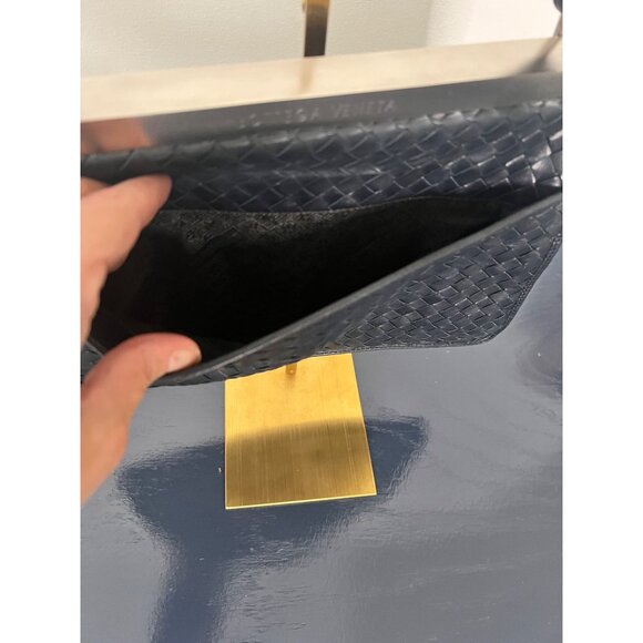 Bottega Veneta Intrecciato Navy Leather Two Way Bag - Picture 6 of 16